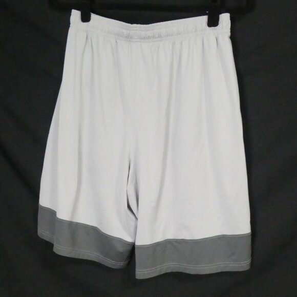 UNDER ARMOUR - Heat Gear - Loose | medium | Grey Athletic Shorts | Dark Trim - Picture 2 of 14